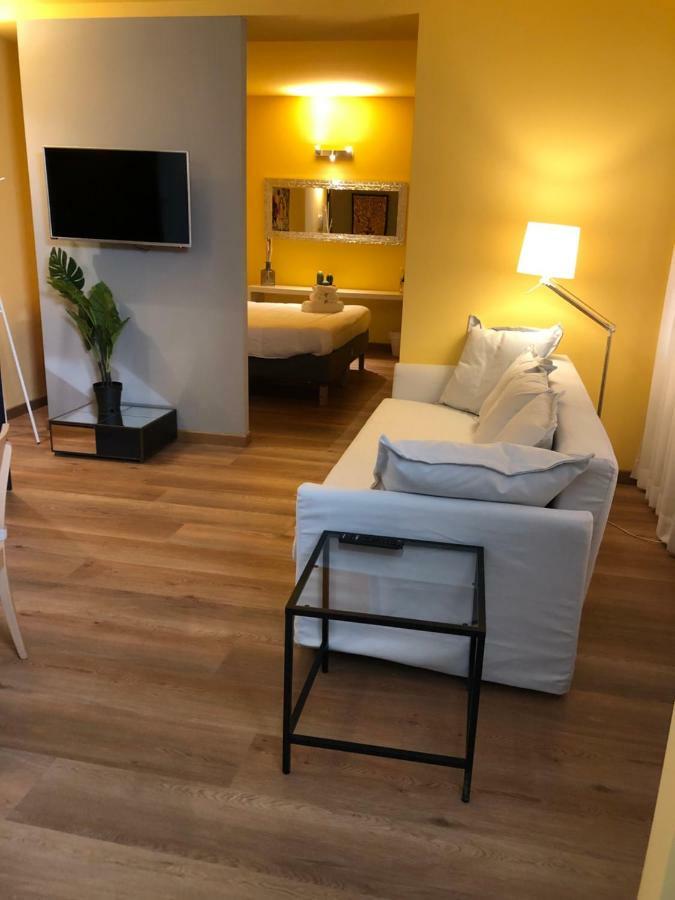 ראבנה Apartment Hotel Marchesini מראה חיצוני תמונה